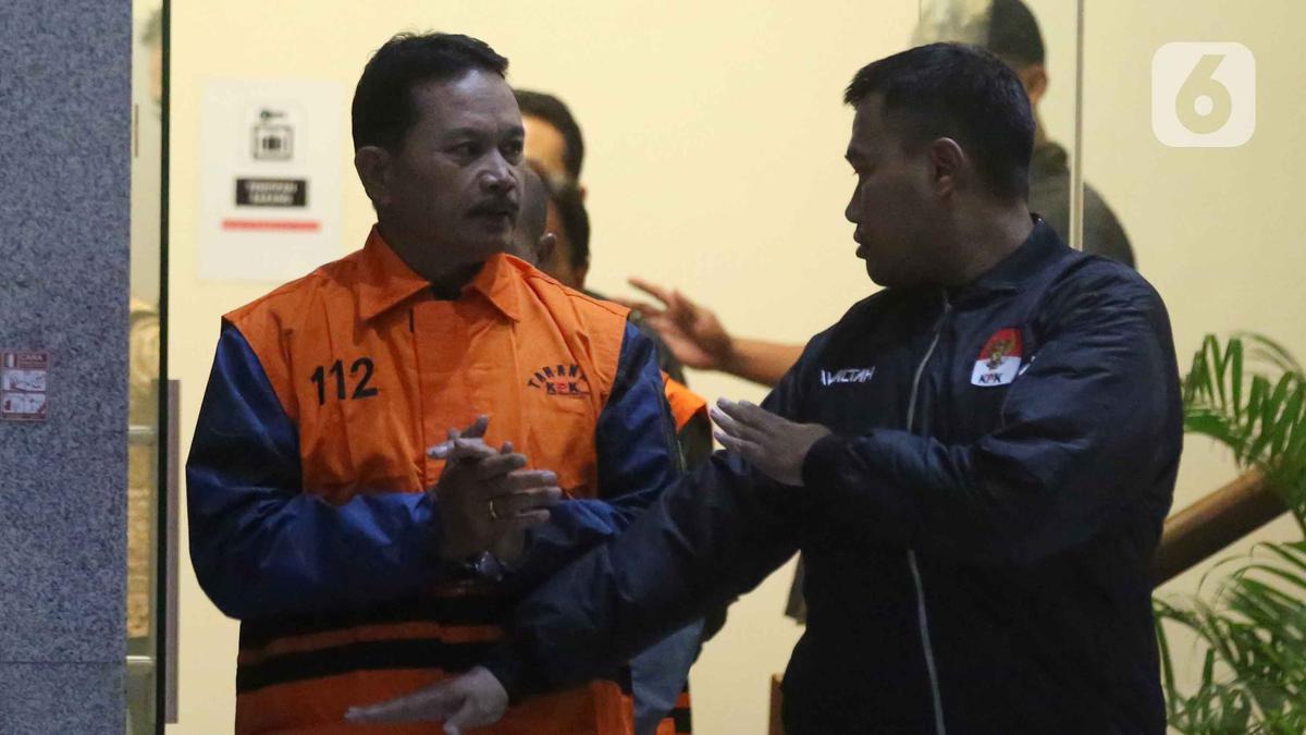 KPK Duga Mantan Wali Kota Madiun Terima Fee Proyek 4-10 Persen